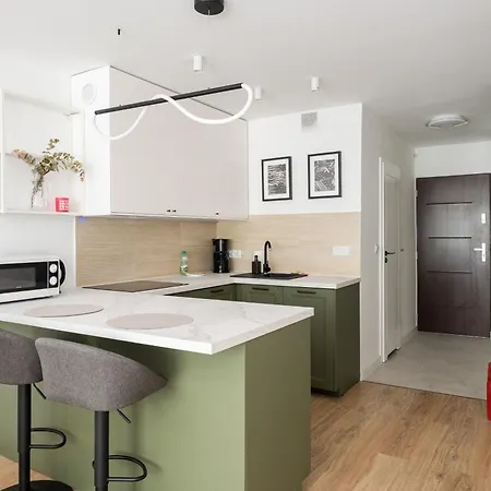 Broniewskiego Comfort Flow By Bookinghost *